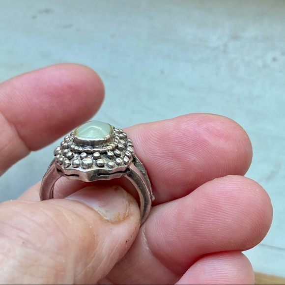 Sterling ring - Picture 3 of 8